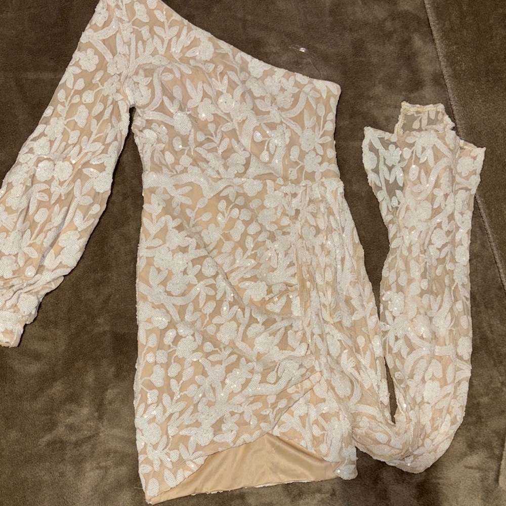 One-Shoulder Lace Dress